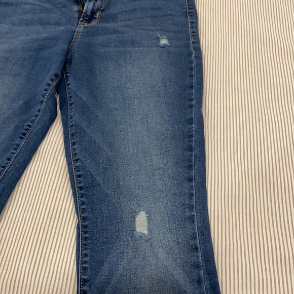 OLD NAVY: Rockstar Jeans x 3 - Picture 7 of 12